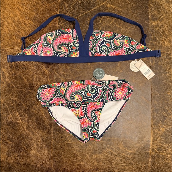 NWT Boden two-piece swimsuit. Top is size US6, bottom is size US8. - Picture 2 of 3